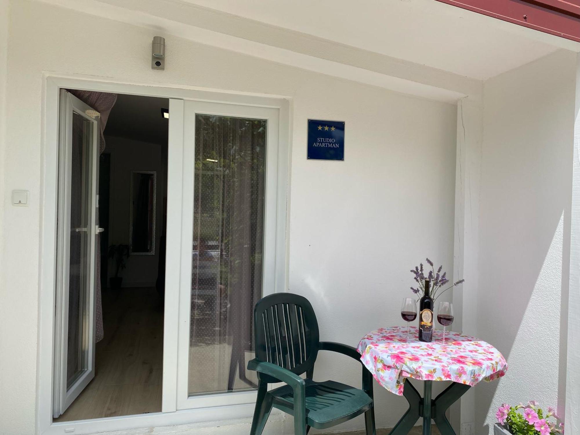 זאגרב Studio Apartment Adrijana מראה חיצוני תמונה