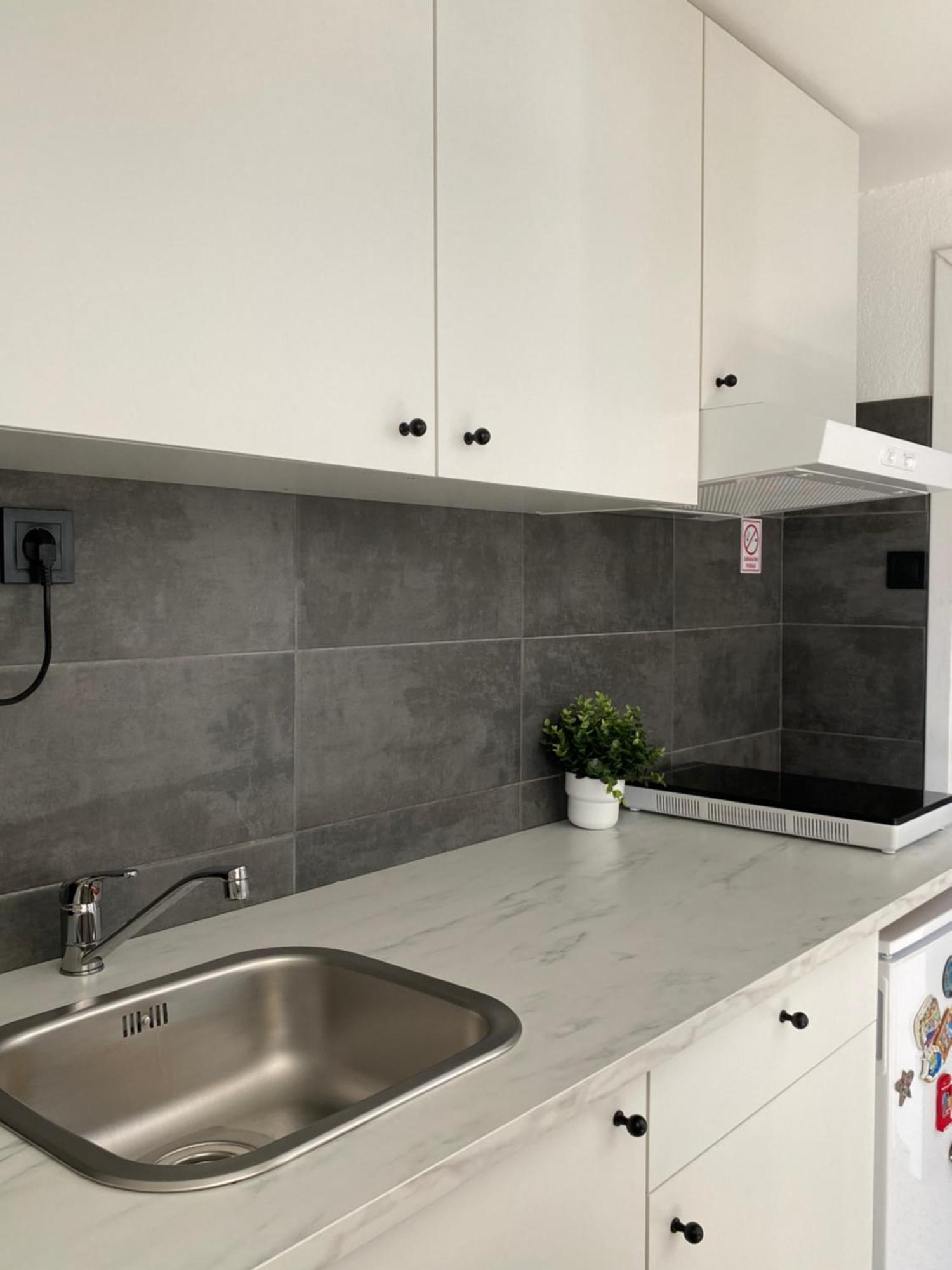 זאגרב Studio Apartment Adrijana מראה חיצוני תמונה